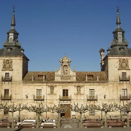 Mirador Alegre Bed and Breakfast 3*